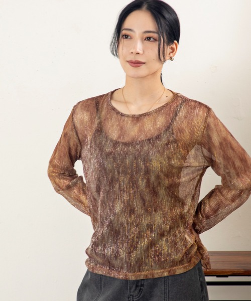 MILLION CARATS（ミリオンカラッツ）の「華やかさを纏う！大人の余裕を感じるシアー×ラメのニュアンストップス（シャツ/ブラウス・レディース・ブラック/グリーン/ブラウン/ベージュ・FREE）」の19枚目の写真