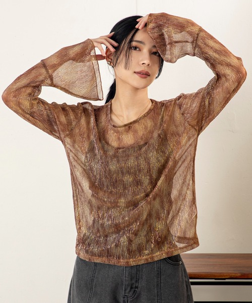 MILLION CARATS（ミリオンカラッツ）の「華やかさを纏う！大人の余裕を感じるシアー×ラメのニュアンストップス（シャツ/ブラウス・レディース・ブラック/グリーン/ブラウン/ベージュ・FREE）」の22枚目の写真