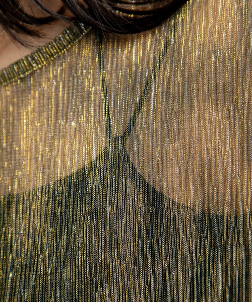 MILLION CARATS（ミリオンカラッツ）の「華やかさを纏う！大人の余裕を感じるシアー×ラメのニュアンストップス（シャツ/ブラウス・レディース・ブラック/グリーン/ブラウン/ベージュ・FREE）」の8枚目の写真