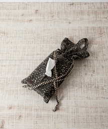MILLION CARATS（ミリオンカラッツ）の「シンプルなティッシュケースを、おしゃれなインテリアの一部に変えてくれるキャンディティッシュカバー（収納グッズ）」