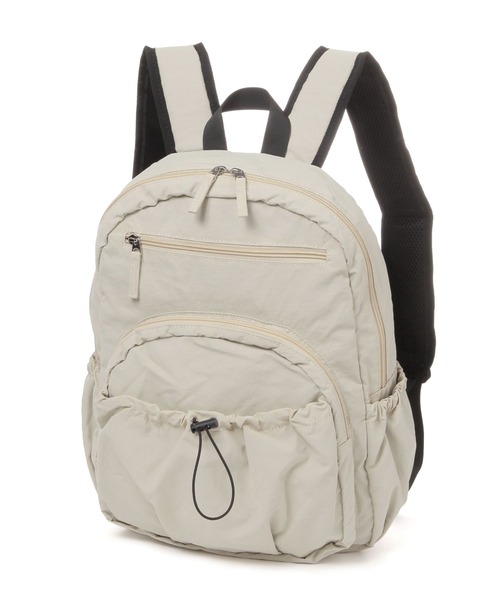 studio CLIP(スタディオクリップ)の「【軽量】からだよろこぶ軽らくリュックサック(バックパック/リュック・レディース・ブラック/ベージュ・FREE)」の8枚目の写真