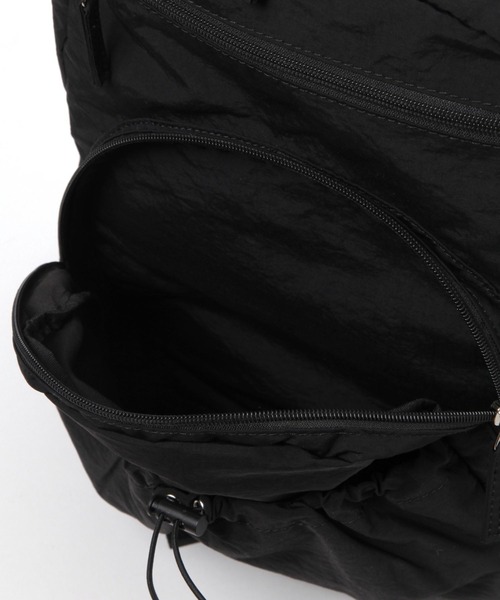 studio CLIP(スタディオクリップ)の「【軽量】からだよろこぶ軽らくリュックサック(バックパック/リュック・レディース・ブラック/ベージュ・FREE)」の15枚目の写真