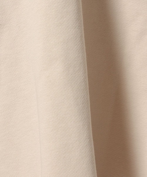 mysty woman(ミスティウーマン)の「ミニ裏毛ラガーシャツ 327833(ポロシャツ・レディース・アイボリー/ブラック/グレイッシュベージュ・FREE)」の19枚目の写真