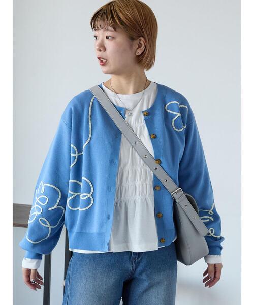 ehka sopo（エヘカソポ）の「コード花刺繍カーディガン（カーディガン/ボレロ・レディース・オフホワイト/イエロー/サックスブルー/モカ・F）」の13枚目の写真