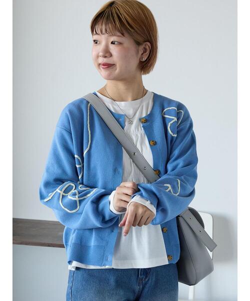 ehka sopo（エヘカソポ）の「コード花刺繍カーディガン（カーディガン/ボレロ・レディース・オフホワイト/イエロー/サックスブルー/モカ・F）」の14枚目の写真