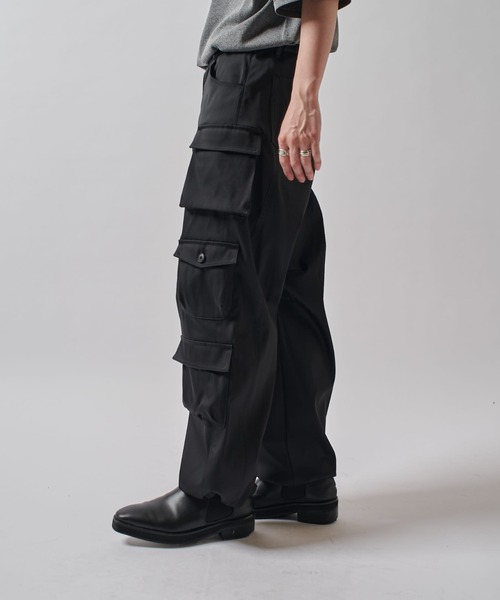 Lui's（ルイス）の「マルチポケットカーゴパンツ（カーゴパンツ・メンズ・ブラック/グレー・S/M）」の20枚目の写真