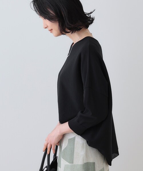 INDIVI（インディヴィ）の「【洗える】コットンリネン ドルマンニット（ニット/セーター・レディース・ナチュラル/ブラック/グリーン/ホワイト・38/34/15 /13/05）」の8枚目の写真