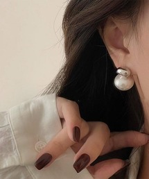 ダブルエッグパールデザインピアス