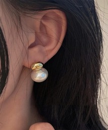 ダブルエッグパールデザインピアス