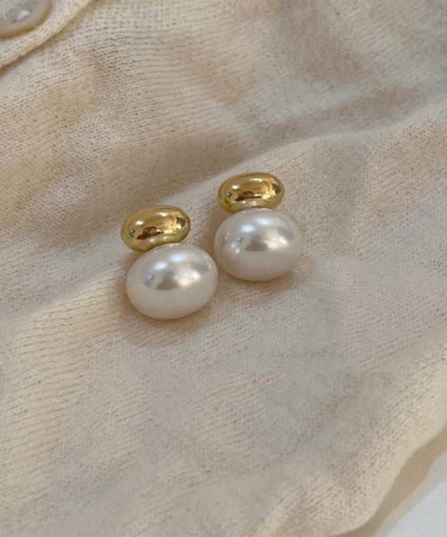 Forcement（フォースメント）の「ダブルエッグパールデザインピアス（ピアス（両耳用）・レディース・シルバー/ゴールド・ONESIZE）」の11枚目の写真