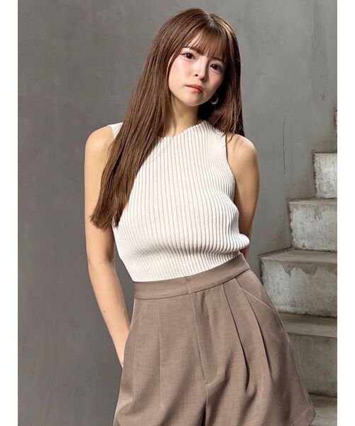 MURUA（ムルーア）の「バイカラーリブニットタンク（ニット/セーター・レディース・ホワイト/ベージュ/パープル/ブラック・FREE）」の17枚目の写真
