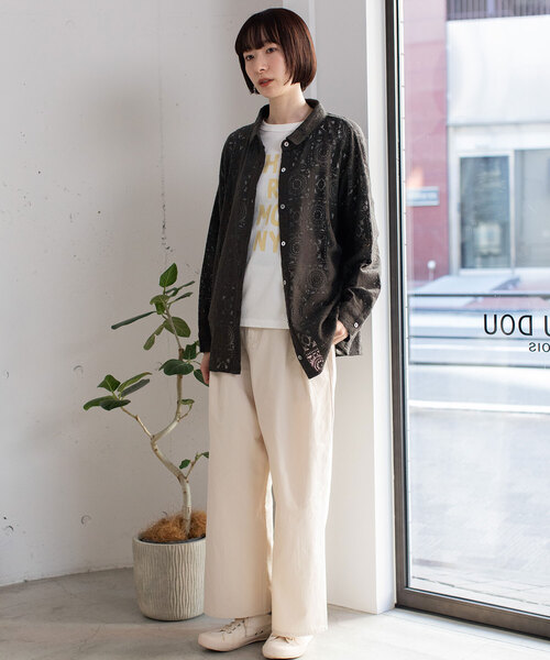 POU DOU DOU(プードゥドゥ)の「<made in INDIA>クロシェレースシャツカーディガン(シャツ/ブラウス・レディース・キナリ/ダークグレー・M)」の21枚目の写真