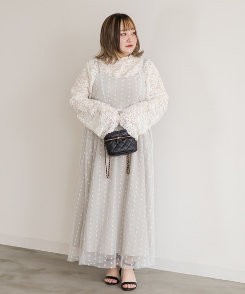 CLETTE(クレット)の「フラワーチュールキャミワンピース(ワンピース・レディース・チャコールグレー/グレイッシュベージュ/ライトベージュ・3L/LL/4L)」の2枚目の写真