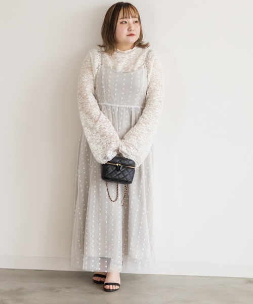 CLETTE(クレット)の「フラワーチュールキャミワンピース(ワンピース・レディース・チャコールグレー/グレイッシュベージュ/ライトベージュ・3L/LL/4L)」の22枚目の写真