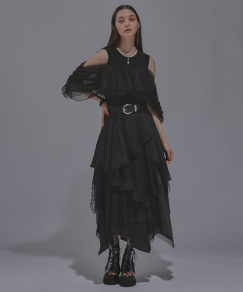 HARE(ハレ)の「オフショルデザインノースリーブトップス(HARE)(Tシャツ/カットソー・レディース・ブラック/ネイビー・FREE)」の3枚目の写真