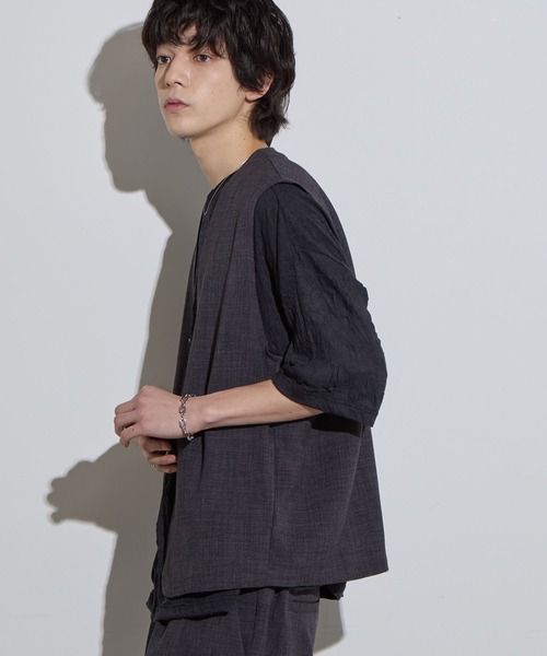 SLICK（スリック）の「【SLICK/スリック】Reflax Canvas Vest / リフラックスキャンバスベスト/ セットアップ対応/ テック素材（ベスト・メンズ・チャコールグレー/ブラック/グレイッシュベージュ・1/2/3）」の12枚目の写真
