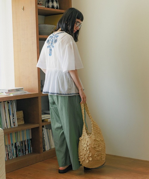 niko and ｜インド刺繍Vネックブラウス | Rakuten Fashion