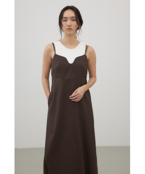 crie conforto（クリーコンフォルト）の「バックオープンベルトキャミワンピース（ワンピース・レディース・ブラウン/チャコールグレー・FREE）」の6枚目の写真