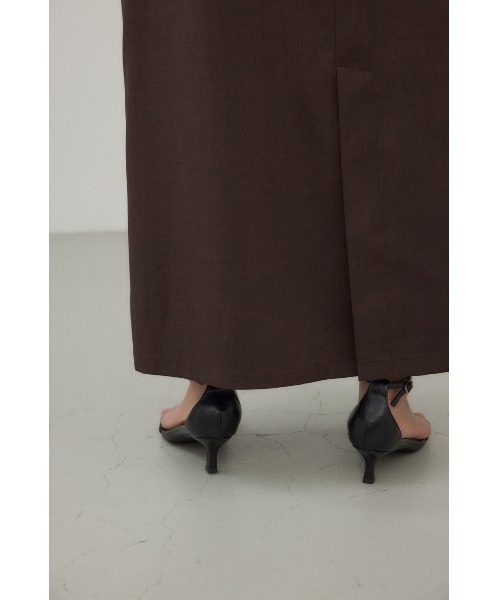 crie conforto（クリーコンフォルト）の「バックオープンベルトキャミワンピース（ワンピース・レディース・ブラウン/チャコールグレー・FREE）」の16枚目の写真