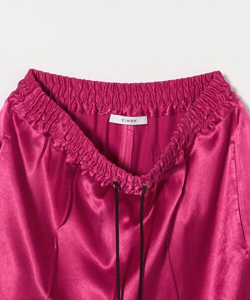 CINOH（チノ）の「＜CINOH＞サテン リラックス パンツ（その他パンツ・レディース・ピンク/ブラック・38/36）」の6枚目の写真