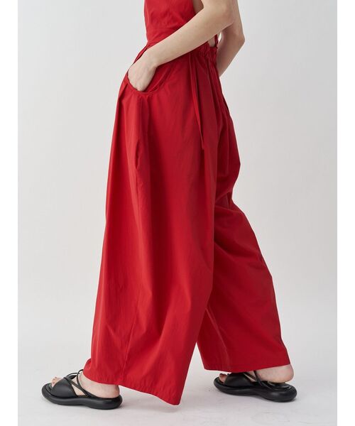 UN3D.(アンスリード)の「BACK CROSS AIO / バッククロスオールインワン(つなぎ/オールインワン・レディース・レッド/ブラック/ブルー・36/38)」の12枚目の写真