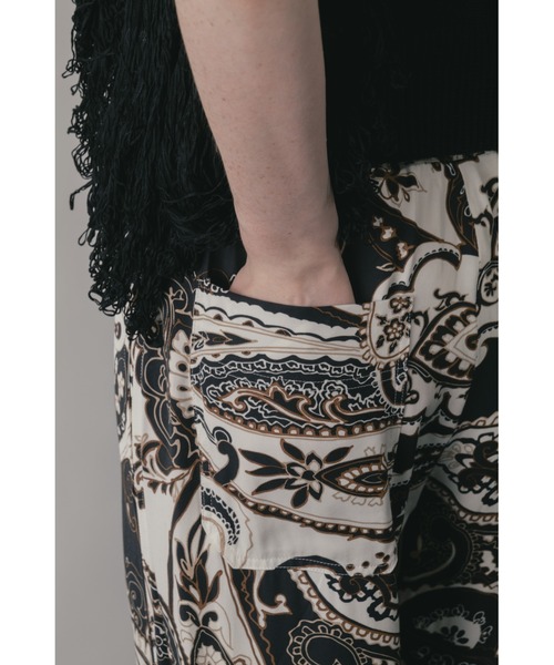 CINOH（チノ）の「PAISLEY RELAX PANTS（その他パンツ・レディース・ブラウン系その他・36/38）」の10枚目の写真