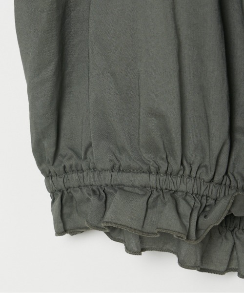 HELIOPOLE（エリオポール）の「COTTON LAWN OFF SHOULDER BLOUSE（シャツ/ブラウス・レディース・カーキ/ネイビー・38）」の7枚目の写真