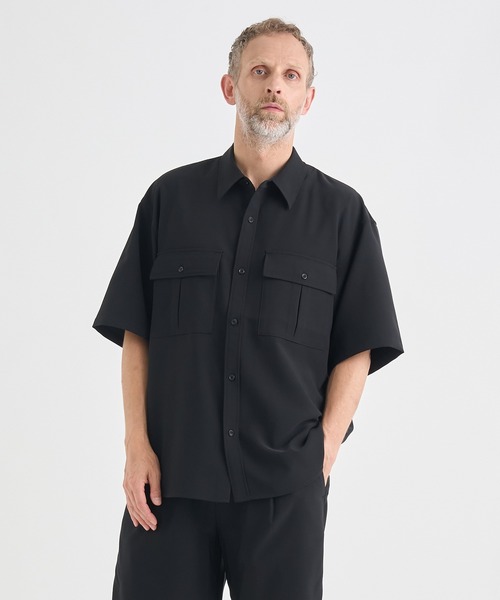 【関税込み】AMOMENTO ブラック Pocket Half シャツ 251436M192003_1.jpg
