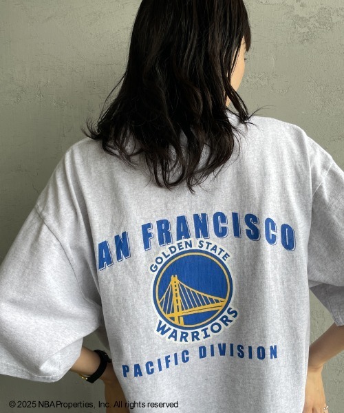 アパルトモン購入 オフザコート バイ NBA 24AW プリントTシャツ OFF THE COURT by NBA tシャツ Off The Court / オフ・ザ