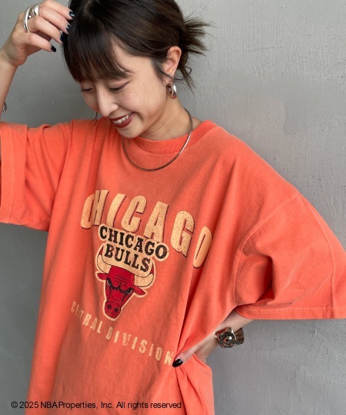 OFF THE COURT by NBA（オフザコートバイエヌビーエー）の「[OFF THE COURT by NBA/オフ・ザ・コート バイ NBA] 別注 プリントＴシャツ（Tシャツ/カットソー・レディース・I/B/G/A/H/E/F/C/D・S/M/L/XL）」の9枚目の写真