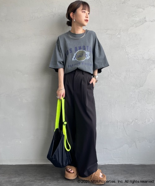 OFF THE COURT by NBA（オフザコートバイエヌビーエー）の「[OFF THE COURT by NBA/オフ・ザ・コート バイ NBA] 別注 プリントＴシャツ（Tシャツ/カットソー・レディース・I/B/G/A/H/E/F/C/D・S/M/L/XL）」の22枚目の写真