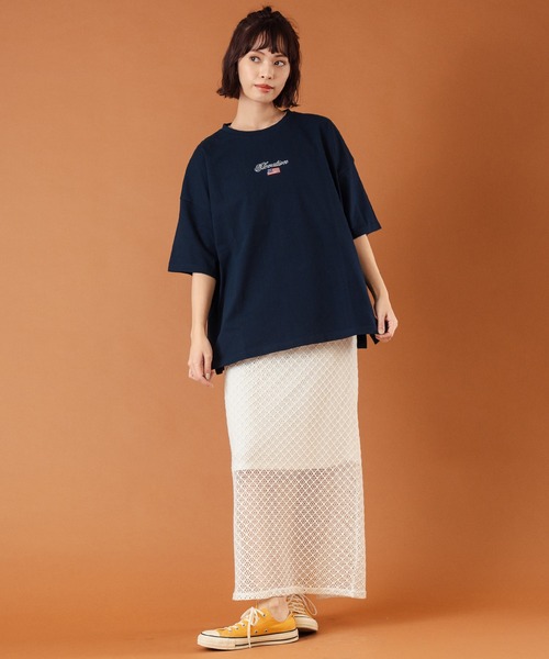 anap mimpi(アナップミンピ)の「国旗ロゴ ワンポイント刺繍ビッグTシャツ(Tシャツ/カットソー・レディース・オフホワイト/グレー/ネイビー・FREE)」の19枚目の写真