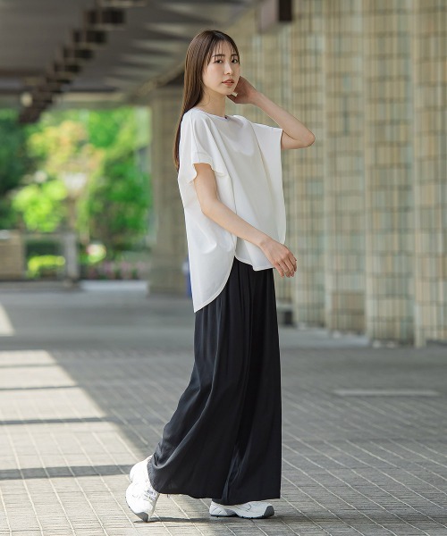 【WEB限定】ゆったりシルエットカットソー≪洗濯機で洗える≫ WEB限定】ゆったりシルエットカットソー≪洗濯機で洗える≫（T