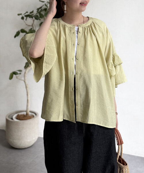 Chez toi(シェトワ)の「【体型カバー】【紫外線&冷房対策】袖フレア2WAYブラウス(シャツ/ブラウス・レディース・ホワイト/ブラウン/グリーン/ブラック・FREE)」の21枚目の写真