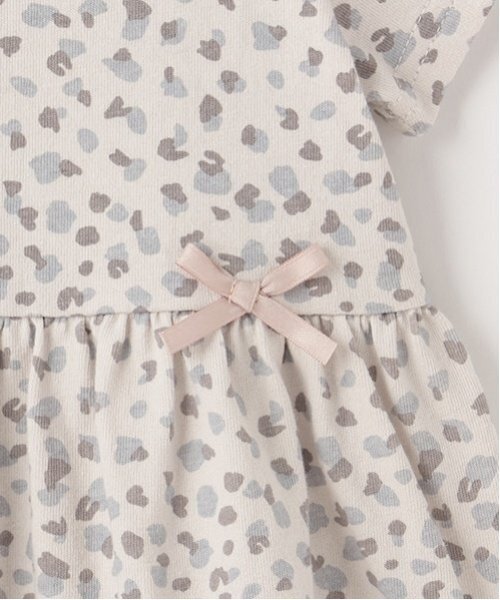 petit main（プティマイン）の「【WEB限定】カットチュニック（チュニック・キッズ・ライトベージュ/ライトブルー/ラベンダー/レッド系その他/ライトグリーン/アイボリー/ネイビー/オレンジ/ライトグレー/ブルー・100cm/130cm/90cm/110cm/80ｃｍ/120cm）」の15枚目の写真