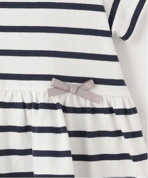 petit main（プティマイン）の「【WEB限定】カットチュニック（チュニック・キッズ・ライトベージュ/ライトブルー/ラベンダー/レッド系その他/ライトグリーン/アイボリー/ネイビー/オレンジ/ライトグレー/ブルー・100cm/130cm/90cm/110cm/80ｃｍ/120cm）」の17枚目の写真