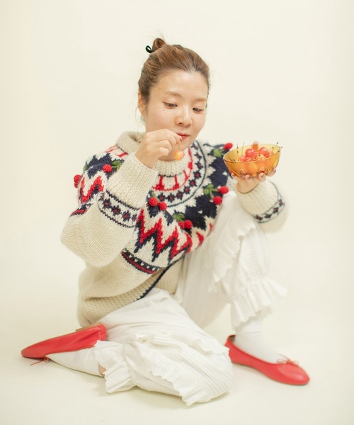 CHILD WOMAN（チャイルドウーマン）の「ネパールハンドニット 求心さくらんぼ刺繍カーディガン（カーディガン/ボレロ・レディース・ブラック/アイボリー・FREE）」の12枚目の写真