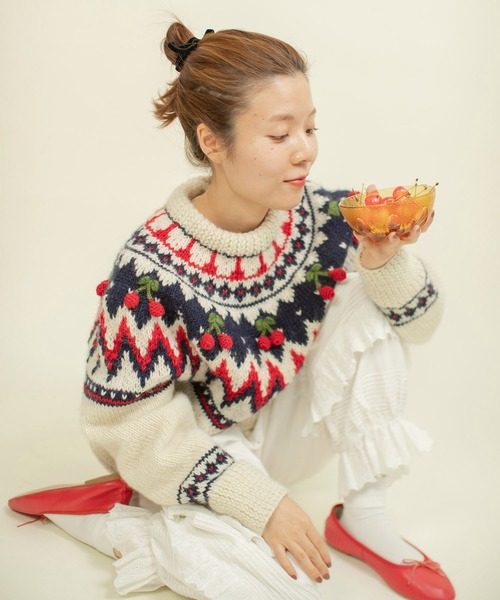 CHILD WOMAN（チャイルドウーマン）の「ネパールハンドニット 求心さくらんぼ刺繍カーディガン（カーディガン/ボレロ・レディース・ブラック/アイボリー・FREE）」の11枚目の写真