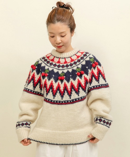 child woman 刺繍カーディガン ネパールハンドニット 求心さくらんぼ刺繍カーディガン