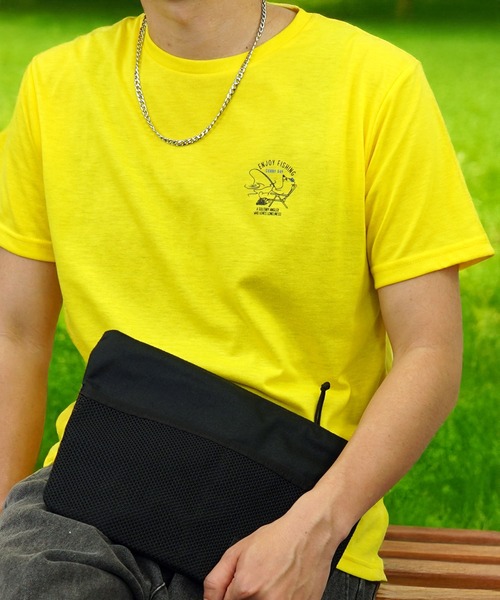 Burner（バーナー）の「【GROOVY STORE】 フロントプリントTシャツ UVカット COOL＆DRY（Tシャツ/カットソー・メンズ・グレイッシュベージュ/ライトブラック/グレイッシュブルー/スミクロ/ライトベージュ/ライトイエロー/ライトグリーン/インディゴブルー/ミント/サーモンピンク/ブラック系その他2/ホワイト系その他4/ホワイト系その他5/ブラック系その他3/ブラック系その他4/ホワイト系その他3/ホワイト系その他2/オフホワイト/イエロー/ピンク/サックスブルー/ネイビー/ブラック/ホワイト・M/L/LL）」の2枚目の写真