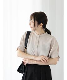 Te chichi TERRASSE（テチチテラス）の「無地/柄アソート袖タックブラウス（シャツ/ブラウス）」