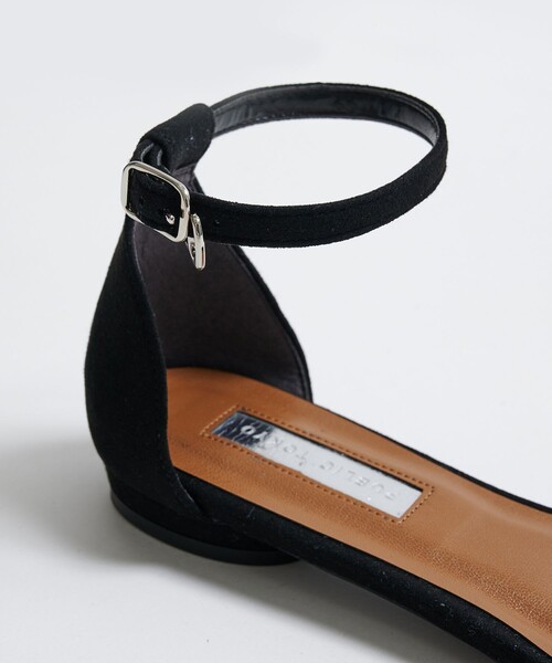 PUBLIC TOKYO（パブリックトウキョウ）の「スエードフラットサンダル（サンダル・レディース・ブラック/レッド・1/2）」の3枚目の写真