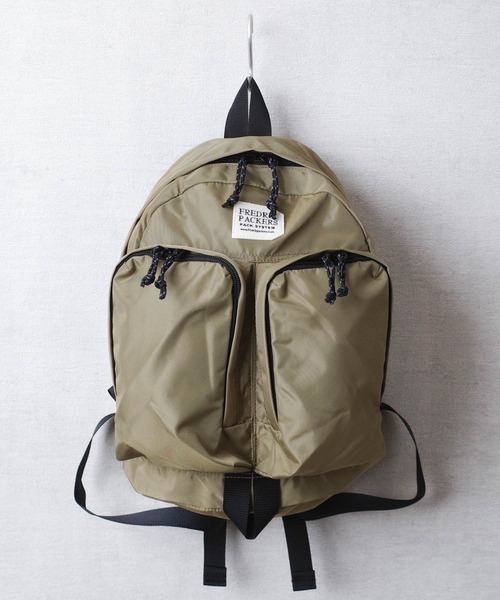 FREDRIK PACKERS(フレドリックパッカーズ)の「【FREDRIK PACKERS】420D TWINS BACK PACK 420デニール ツイン バックパック A4サイズ収納可能 マザーズバッグ(バックパック/リュック・レディース・ブラック/カーキ/オリーブ・FREE)」の2枚目の写真