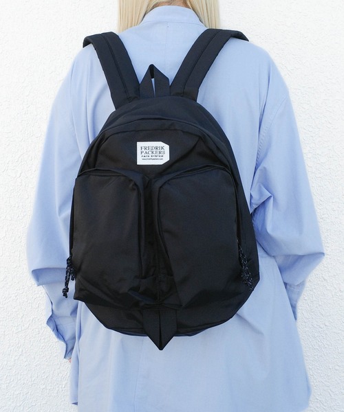 FREDRIK PACKERS(フレドリックパッカーズ)の「【FREDRIK PACKERS】420D TWINS BACK PACK 420デニール ツイン バックパック A4サイズ収納可能 マザーズバッグ(バックパック/リュック・レディース・ブラック/カーキ/オリーブ・FREE)」の1枚目の写真