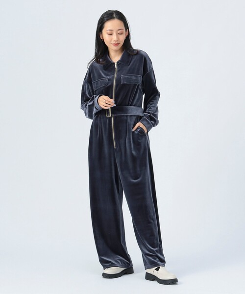 BEAMS HEART（ビームスハート）の「ベロア ジャンプスーツ（つなぎ/オールインワン・レディース・ネイビー/オリーブ・FREE）」の2枚目の写真