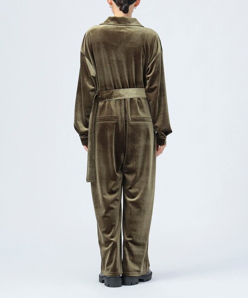 BEAMS HEART（ビームスハート）の「ベロア ジャンプスーツ（つなぎ/オールインワン・レディース・ネイビー/オリーブ・FREE）」の11枚目の写真