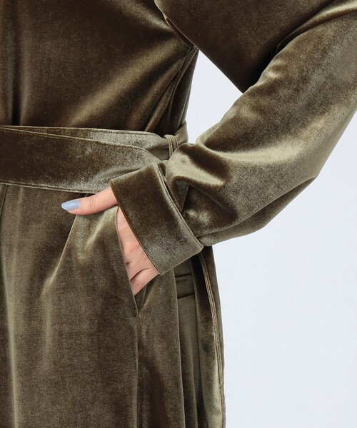 BEAMS HEART（ビームスハート）の「ベロア ジャンプスーツ（つなぎ/オールインワン・レディース・ネイビー/オリーブ・FREE）」の13枚目の写真