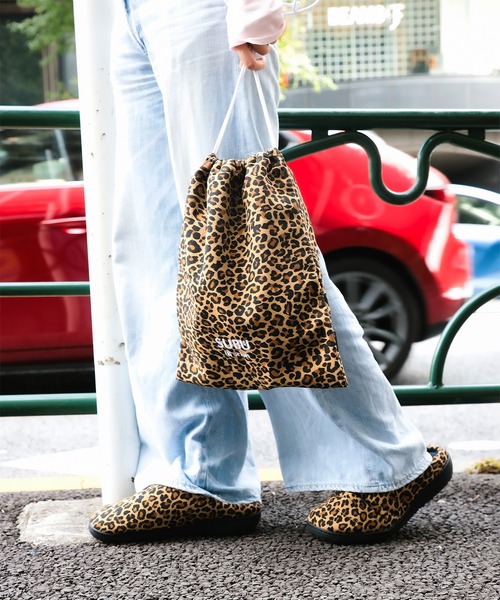 ビームスの百名品】【別注】SUBU / フェイク ヌバック サンダル