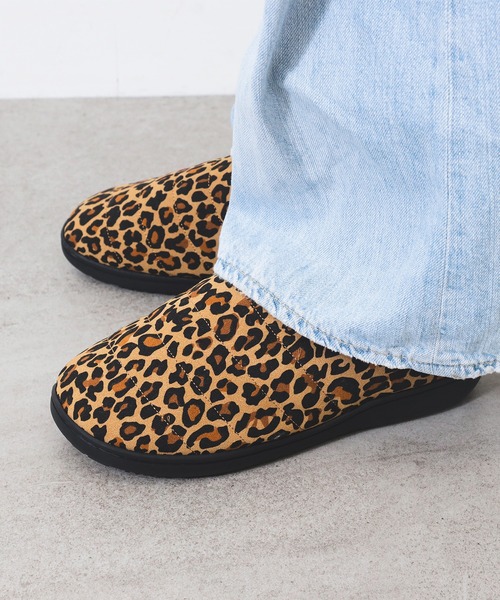 ビームスの百名品】【別注】SUBU / フェイク ヌバック サンダル