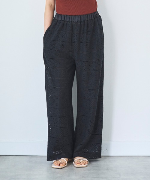 mil(ミル)の「クロシェレース リラックスワイドパンツ(その他パンツ・レディース・ブラック/オフホワイト・S-Regular/S-Short)」の16枚目の写真